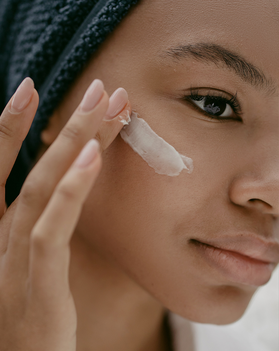 How to Apply Makeup Primer for a Flawless Finish